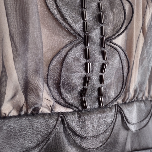 MAXANDCLEO Size 8 NWT Beautiful Black Sheath Sleeveless Knee length Dress - Picture 3 of 11